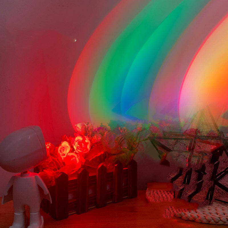 Little Sunset Day Light Robot Mini Astronaut